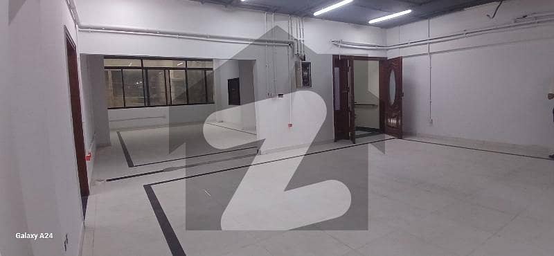 3000 Sqfts Full Floor Available For Rent 3000 Sqfts Full Floor Available For Rent