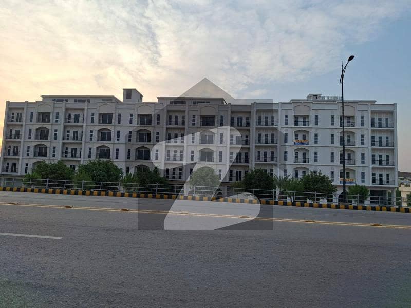 بحریہ انکلیو - سیکٹر سی 1 بحریہ انکلیو,بحریہ ٹاؤن,اسلام آباد میں 1 کمرے کا 2 مرلہ فلیٹ 32.0 ہزار میں کرایہ پر دستیاب ہے۔