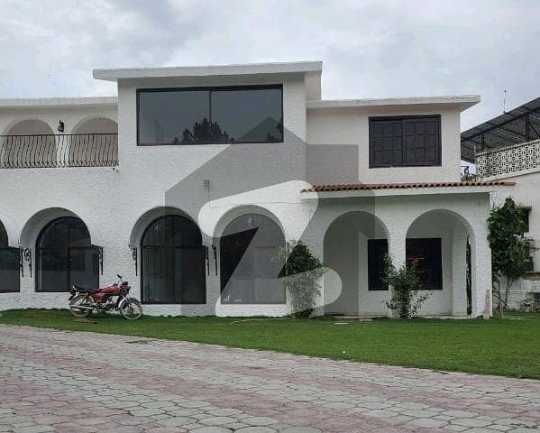 House Of 1000 Square Yards Available For Rent In F-11 House Of 1000 Square Yards Available For Rent In F-11