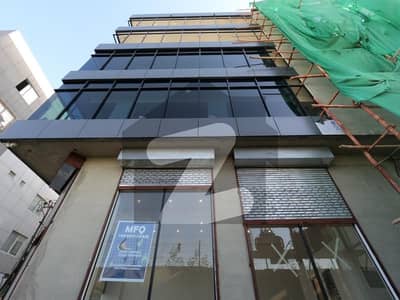 زم زمہ کمرشل ایریا ڈی ایچ اے فیز 5,ڈی ایچ اے ڈیفینس,کراچی میں 9 مرلہ دکان 5.5 لاکھ میں کرایہ پر دستیاب ہے۔ زم زمہ کمرشل ایریا ڈی ایچ اے فیز 5,ڈی ایچ اے ڈیفینس,کراچی میں 9 مرلہ دکان 5.5 لاکھ میں کرایہ پر دستیاب ہے۔