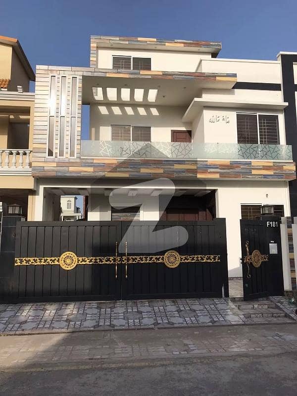 10 Marla Fully Furnished House Available For Rent 10 Marla Fully Furnished House Available For Rent