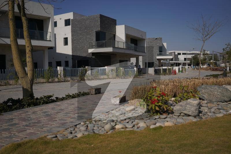 Eighteen House Sized 1 Kanal For Sale Eighteen House Sized 1 Kanal For Sale