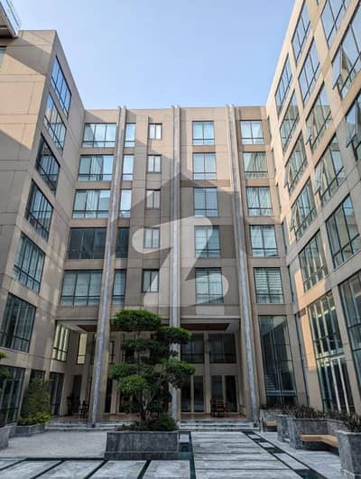Ready To Move 3 Bed Luxury & Serviced Apartment For Sale In Gulberg, Lahore Ready To Move 3 Bed Luxury & Serviced Apartment For Sale In Gulberg, Lahore