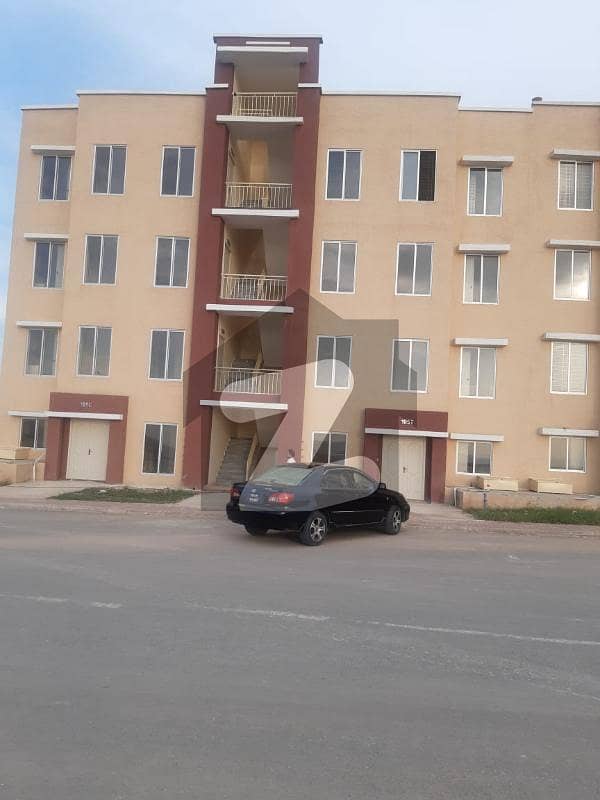 2 Bed Flat Available For Rent 900 Sq Feet Area 2 Bed Flat Available For Rent 900 Sq Feet Area