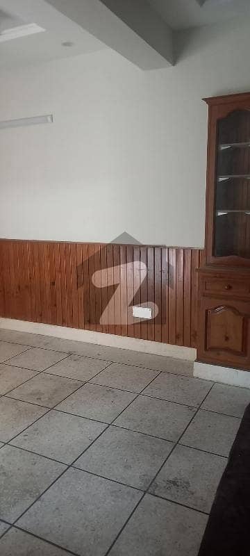 G8/1 2560,Ground Portion For Rent In Small Family G8/1 2560,Ground Portion For Rent In Small Family