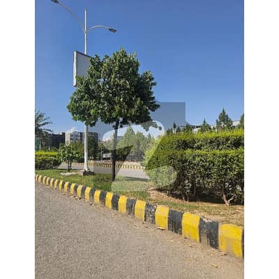 Gulberg Greens Block C Lake Side Farm House Plot