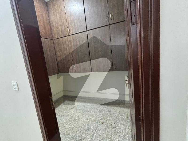 10 Marla 4 Bedrooms House For Sale In Askari 11 Lahore 10 Marla 4 Bedrooms House For Sale In Askari 11 Lahore