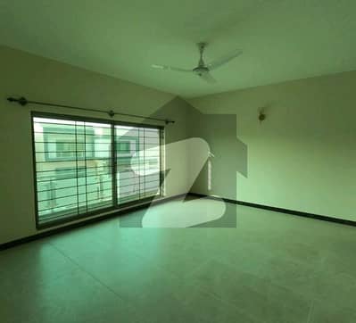 Highly-Desirable House Available In Askari 5 - Sector B For sale