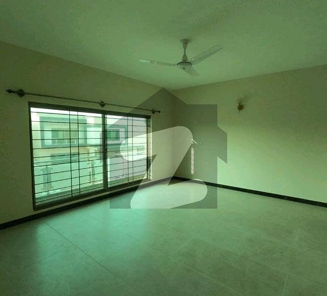 Highly-Desirable House Available In Askari 5 - Sector B For sale Highly-Desirable House Available In Askari 5 - Sector B For sale