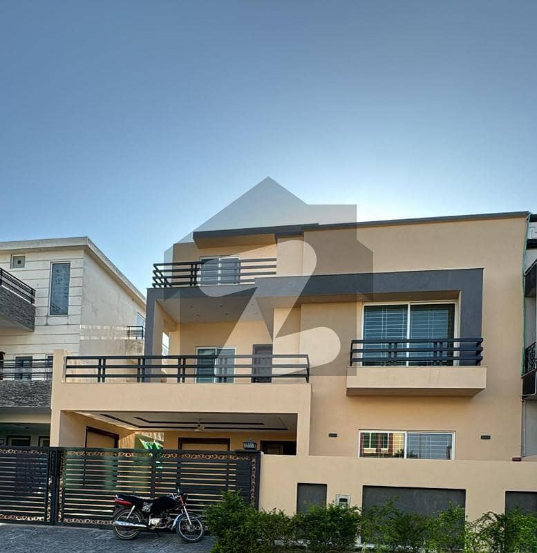 Brand new House for Sale in Media Town block D Brand new House for Sale in Media Town block D