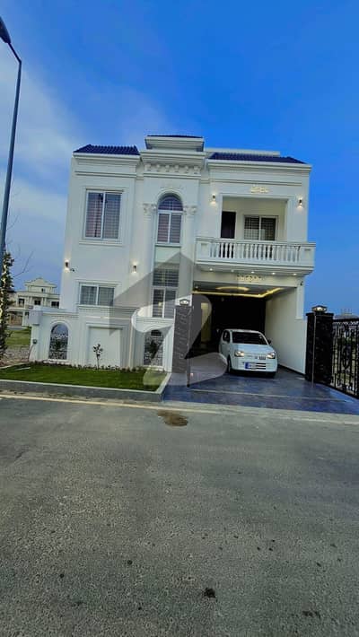 Citi Housing Jhelum 7marla Most Beautiful White House Available In Very Hot Location