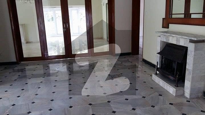 Islamabad F-8 Kanal House For Rent Islamabad F-8 Kanal House For Rent
