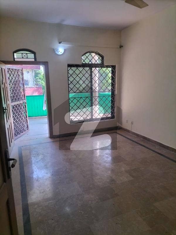 جی ۔ 9/3 جی ۔ 9,اسلام آباد میں 6 کمروں کا 14 مرلہ مکان 14.5 کروڑ میں برائے فروخت۔ جی ۔ 9/3 جی ۔ 9,اسلام آباد میں 6 کمروں کا 14 مرلہ مکان 14.5 کروڑ میں برائے فروخت۔