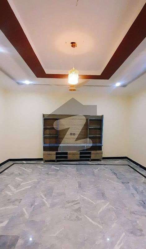 8 Marla Single Storey House For Rent 8 Marla Single Storey House For Rent