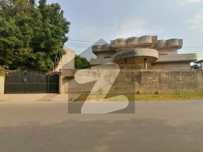 2 KANAL JOHAR TOWN BLOCK J1 FULL HOUSE FOR RENT 4 BEDROOM ATTACH BATHROOM 20 CARS PARKING AVAILABLE SPECIAL FOR OFFICE 2 KANAL JOHAR TOWN BLOCK J1 FULL HOUSE FOR RENT 4 BEDROOM ATTACH BATHROOM 20 CARS PARKING AVAILABLE SPECIAL FOR OFFICE