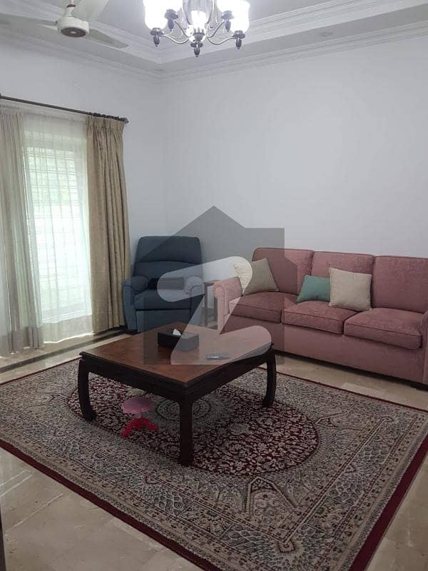 Centrally Located House For sale In Bahria Town - Safari Villas Available Centrally Located House For sale In Bahria Town - Safari Villas Available