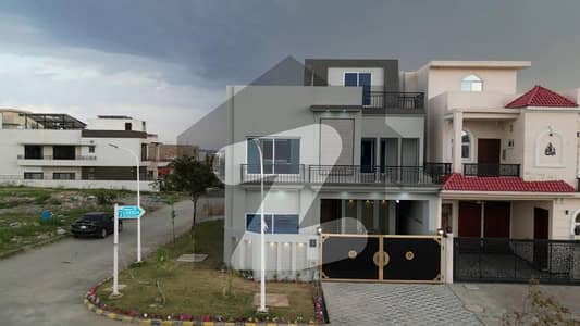 Gulberg Residencia Islamabad F Block Plot No. 83 Series Size 10 Marla Boulevard Developed Possession Demand Rs. 210 Lac Gulberg Residencia Islamabad F Block Plot No. 83 Series Size 10 Marla Boulevard Developed Possession Demand Rs. 210 Lac