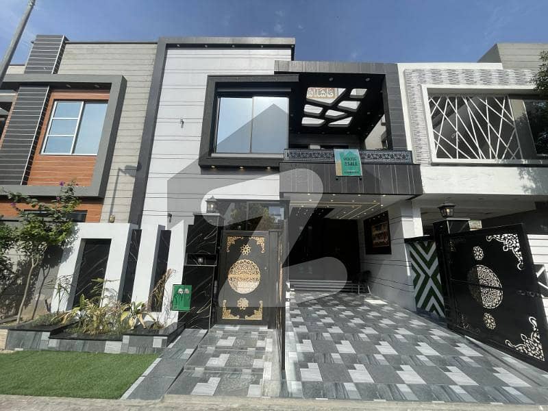 Brand New 5 Marla House For Sale In AA Block Sector D Bahria Town Lahore Brand New 5 Marla House For Sale In AA Block Sector D Bahria Town Lahore