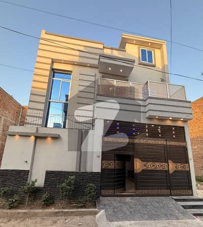 ورسک روڈ پشاور میں 6 کمروں کا 5 مرلہ مکان 1.65 کروڑ میں برائے فروخت۔