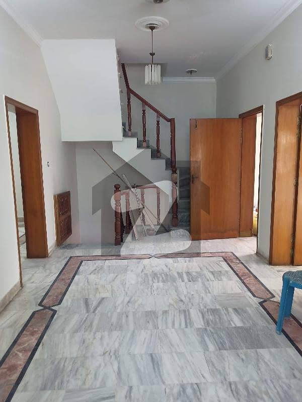 5 Marla Upper Portion Ideal Location 5 Marla Upper Portion Ideal Location