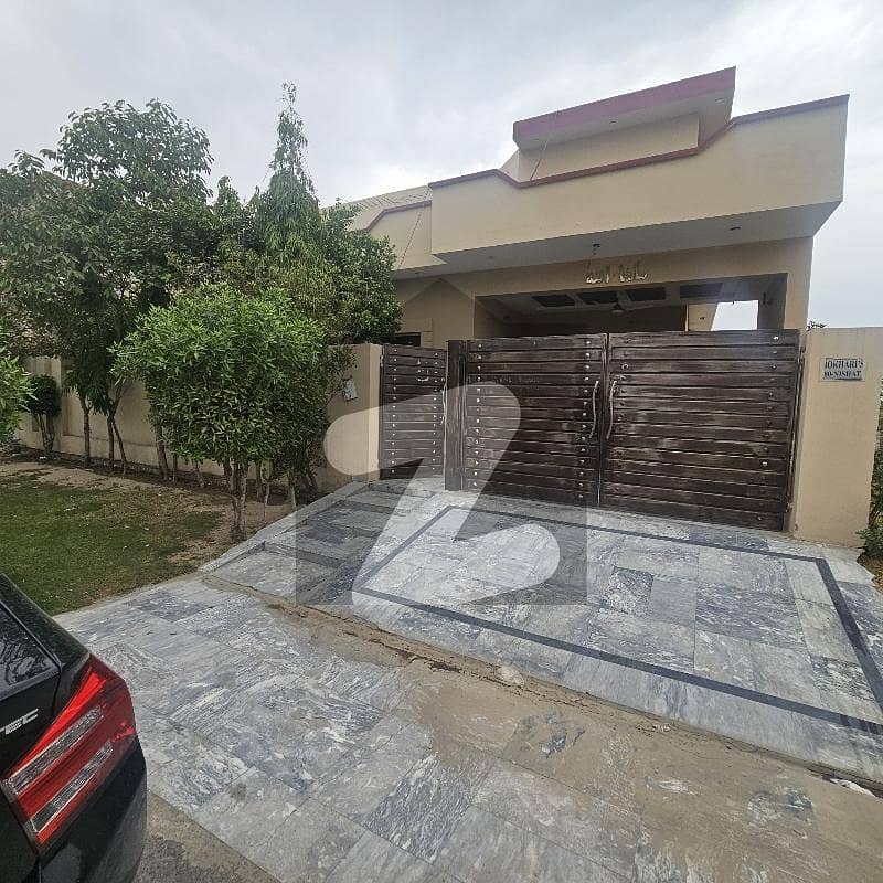 چنار باغ لاہور میں 3 کمروں کا 10 مرلہ مکان 1.7 کروڑ میں برائے فروخت۔ چنار باغ لاہور میں 3 کمروں کا 10 مرلہ مکان 1.7 کروڑ میں برائے فروخت۔