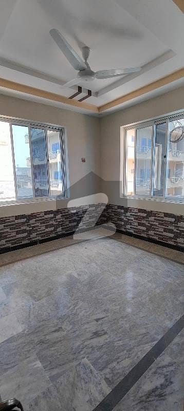 Beautiful Corner Flat Available For Rent Beautiful Corner Flat Available For Rent