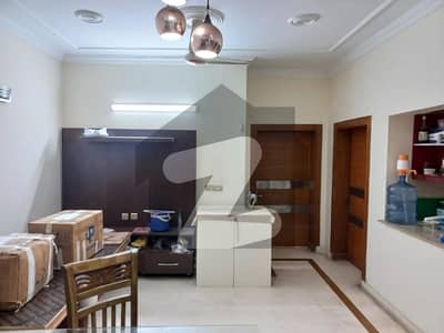 10-Marla House Available For Rent