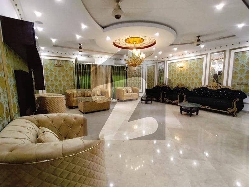 Valencia Town 18 Marla House 5 Bedrooms For Sale Valencia Town 18 Marla House 5 Bedrooms For Sale