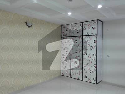 Reserve A House Now In Valencia - Block J