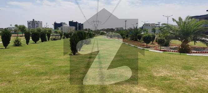 5 Marla Plot Available For Sale