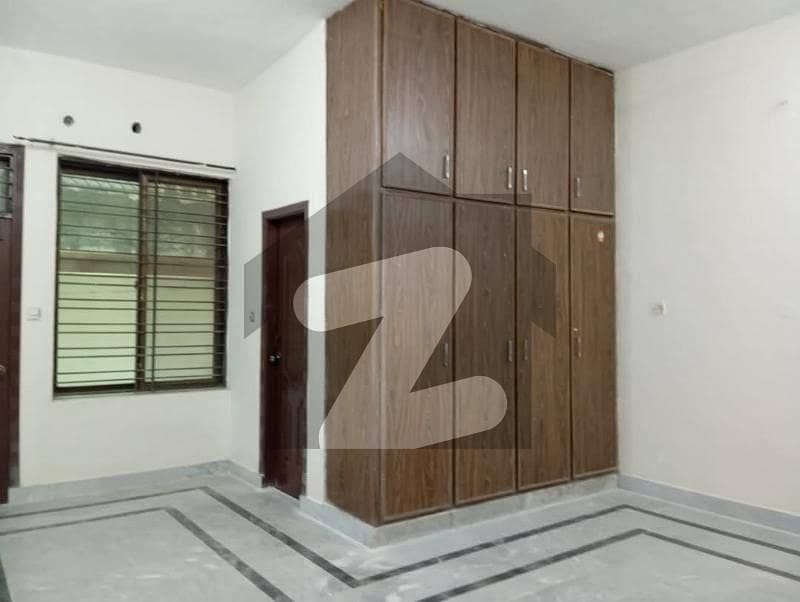7marla grond portion avelebal for rent 7marla grond portion avelebal for rent