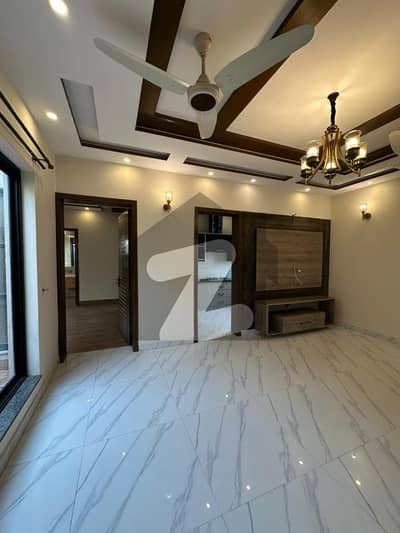 10 Marla Bungalow For Rent Lack City Meadows Lahore.
