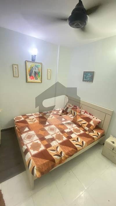 Dha Full Furnished Studio Apartment Long / Short Term