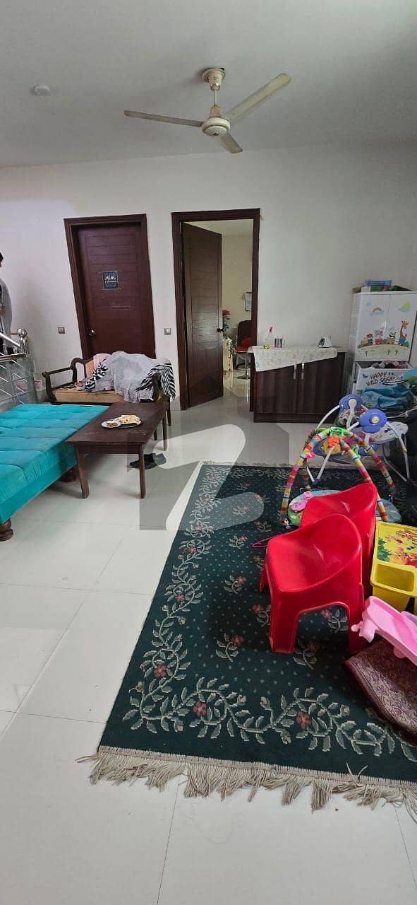 Most Prime locations Townhouse Available For Rent Most Prime locations Townhouse Available For Rent