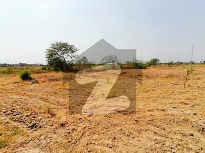 Good Location 1 Kanal Plot for Sale in Y Block, DHA Phase 7 Lahore