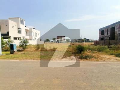 "Plot No. 1085, Block W: Redefine Luxury in DHA Phase 7"