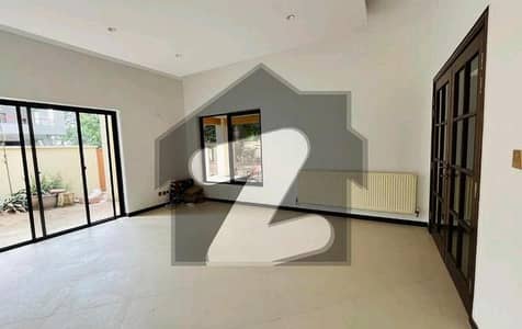 500 Square Yards House For Sale In F-7/1 Islamabad