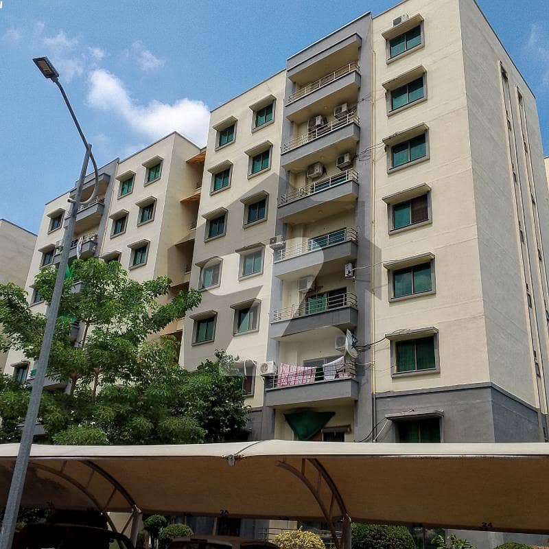 10 MARLA 3 BEDROOM APARTMENT AVAILABLE FOR RENT 10 MARLA 3 BEDROOM APARTMENT AVAILABLE FOR RENT