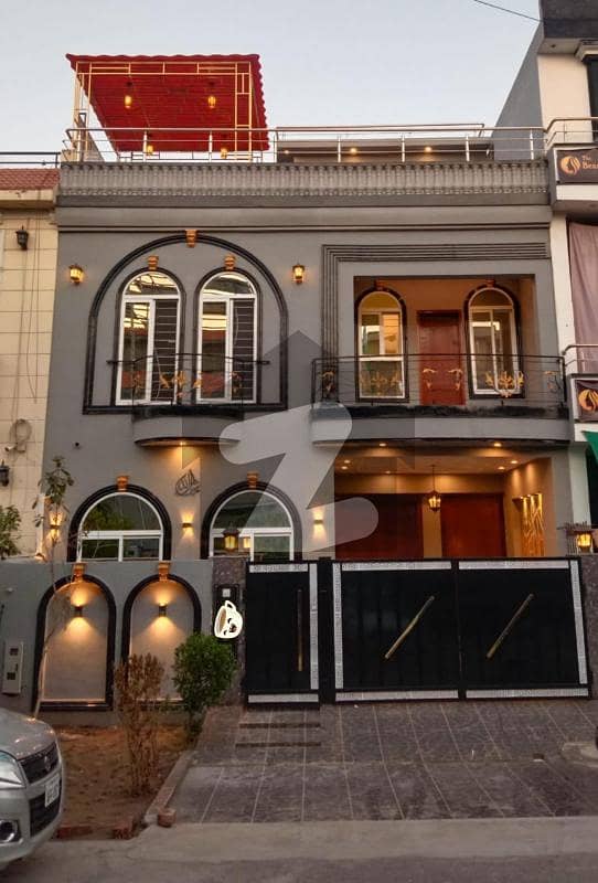5 Marla Brand New Semi Furnished House In Park View City Lahore 5 Marla Brand New Semi Furnished House In Park View City Lahore