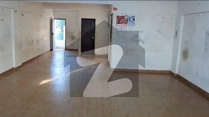 OFFICE FOR SALE AT BUKHARI COMMERCIAL OFFICE FOR SALE AT BUKHARI COMMERCIAL