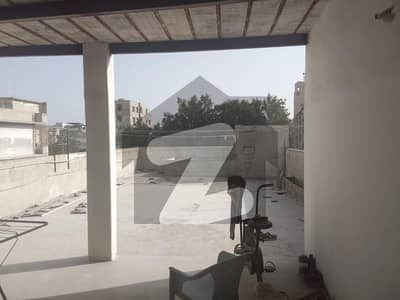 Beautiful House in Block 10 for Sell Beautiful House in Block 10 for Sell