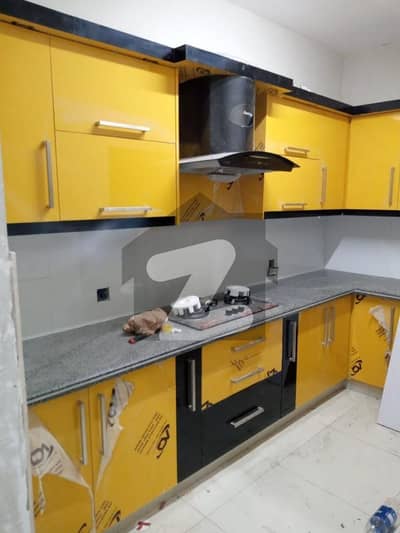 2 Bed DD Corner Flat