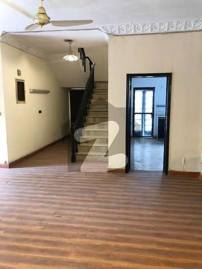 1 KANALHOUSE FOR SALE GULBERG LAHORE