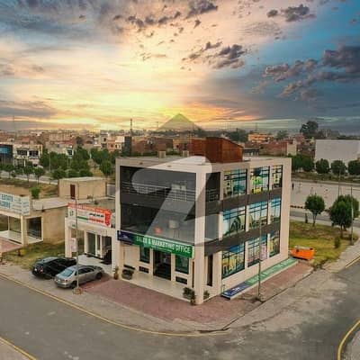 Great Location Close to the Main Boulevard, Parks, Hospital, Schools, Mosque and Commercial 10 Marla Plot for Sale in S Home Block of the Lahore Motorway City Great Location Close to the Main Boulevard, Parks, Hospital, Schools, Mosque and Commercial 10 Marla Plot for Sale in S Home Block of the Lahore Motorway City