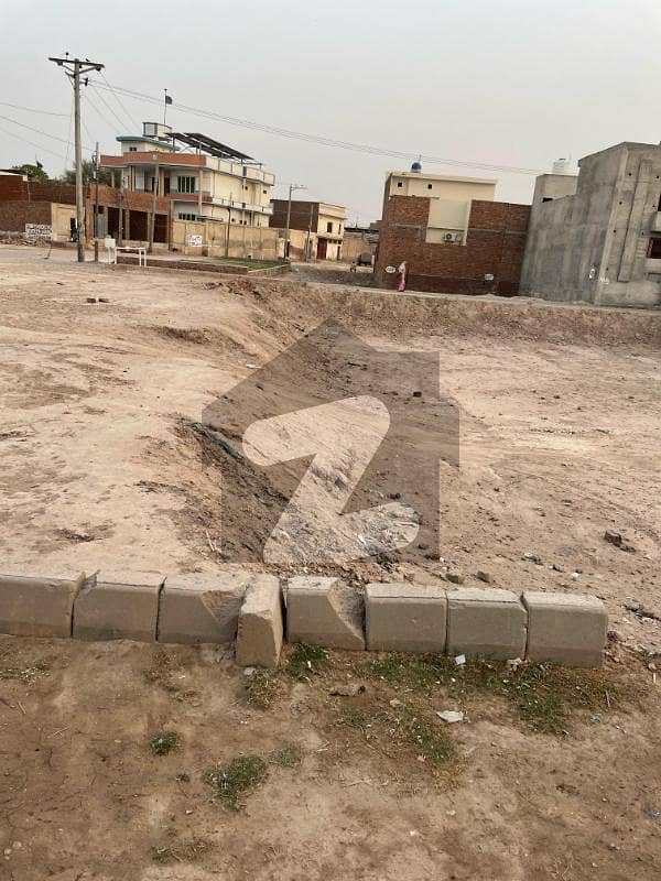 ایم اے جناح روڈ ملتان میں 5 مرلہ رہائشی پلاٹ 40.0 لاکھ میں برائے فروخت۔ ایم اے جناح روڈ ملتان میں 5 مرلہ رہائشی پلاٹ 40.0 لاکھ میں برائے فروخت۔