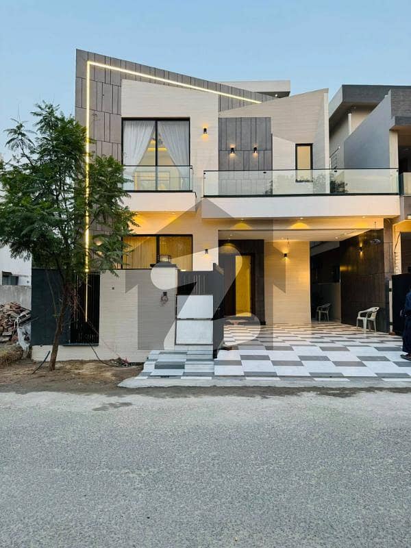 3 Years Installments Plan 10 Marla Brand New House For Sale In Park View City 3 Years Installments Plan 10 Marla Brand New House For Sale In Park View City