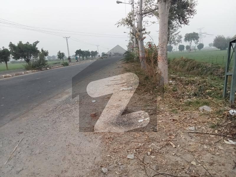 ابوظہبی روڈ رحیم یار خان میں 56 کنال صنعتی زمین 14.0 کروڑ میں برائے فروخت۔ ابوظہبی روڈ رحیم یار خان میں 56 کنال صنعتی زمین 14.0 کروڑ میں برائے فروخت۔