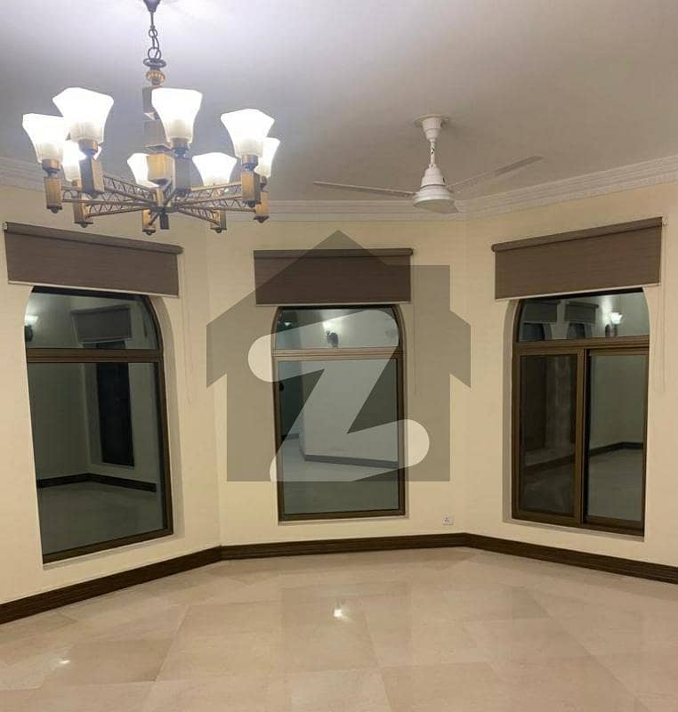 Renowned 4 Bedroom House Renowned 4 Bedroom House