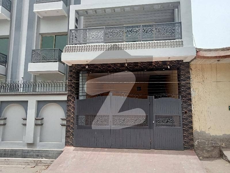 گلشنِ اقبال رحیم یار خان میں 5 کمروں کا 5 مرلہ مکان 1.3 کروڑ میں برائے فروخت۔ گلشنِ اقبال رحیم یار خان میں 5 کمروں کا 5 مرلہ مکان 1.3 کروڑ میں برائے فروخت۔