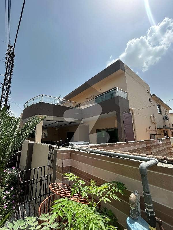 12.5 Marla double story house for sale 12.5 Marla double story house for sale